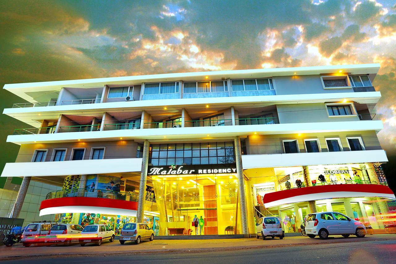 ホテル Malabar Residency カンヌール エクステリア 写真